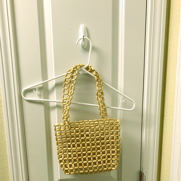 Handbags - weave basket